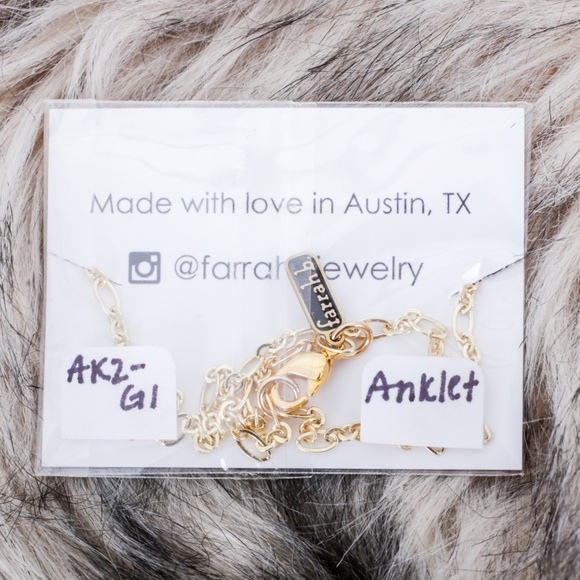 NWT Farrah B Cross Charm Anklet - Picture 2 of 2